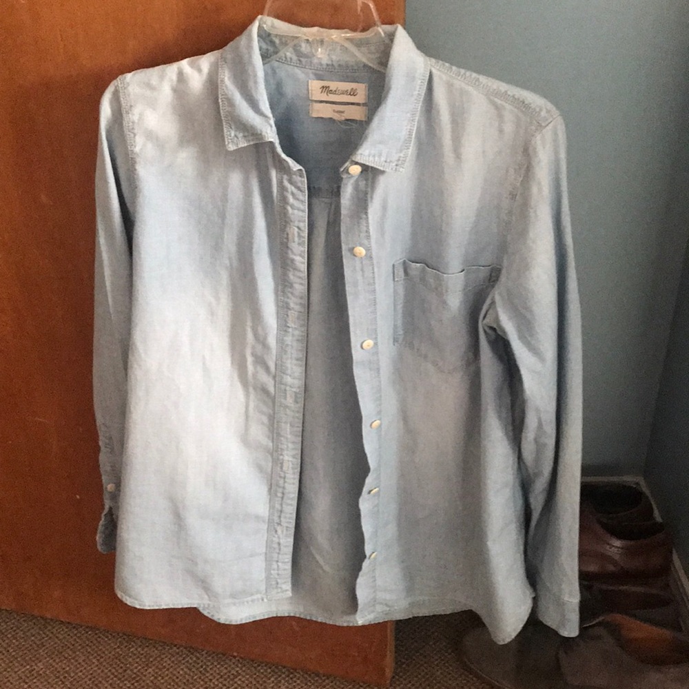 Madewell Classic Chambray Button Down Shirt